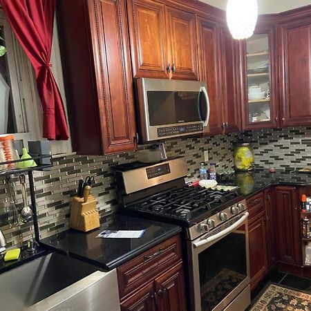 A Lavish Room In Queens New York Ngoại thất bức ảnh